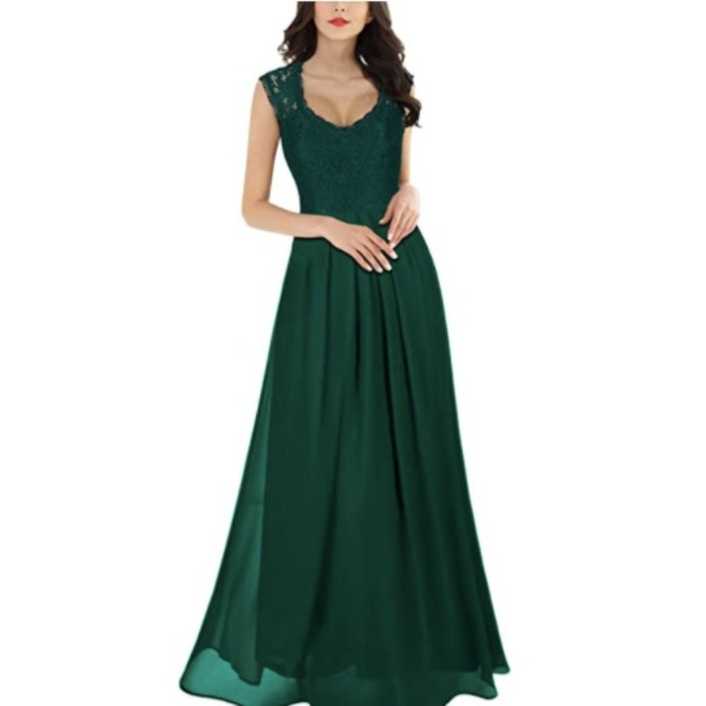 Miusol Sleeveless Lace Wedding/Formal Dress